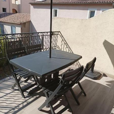 Studio Meuble Climatise Avec Terrasse Draguignan Exterior photo